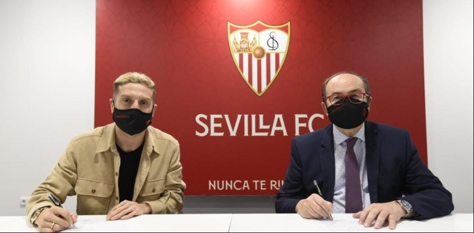 El Sevilla ficha a Papu Gómez hasta el 2024