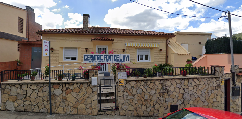 La Generalitat interviene una residencia de Vallirana con 10 de 11 residentes infectados
