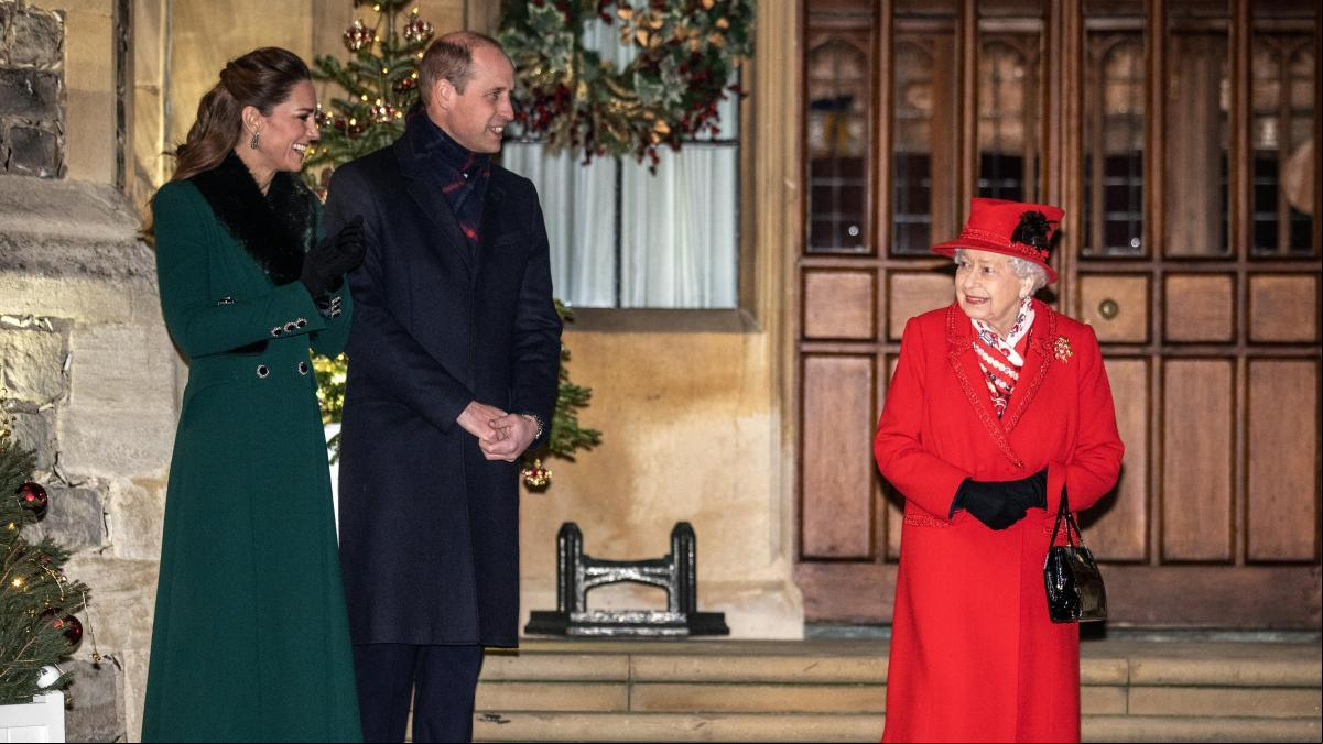Los duques de Cambridge planean trasladarse a vivir más cerca de la reina Isabel II