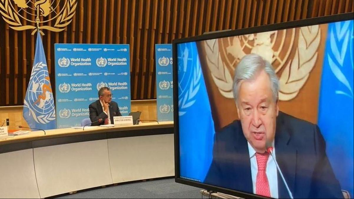 La OMS lanza un plan para vacunar al 70% de la población mundial antes de mediados de 2022