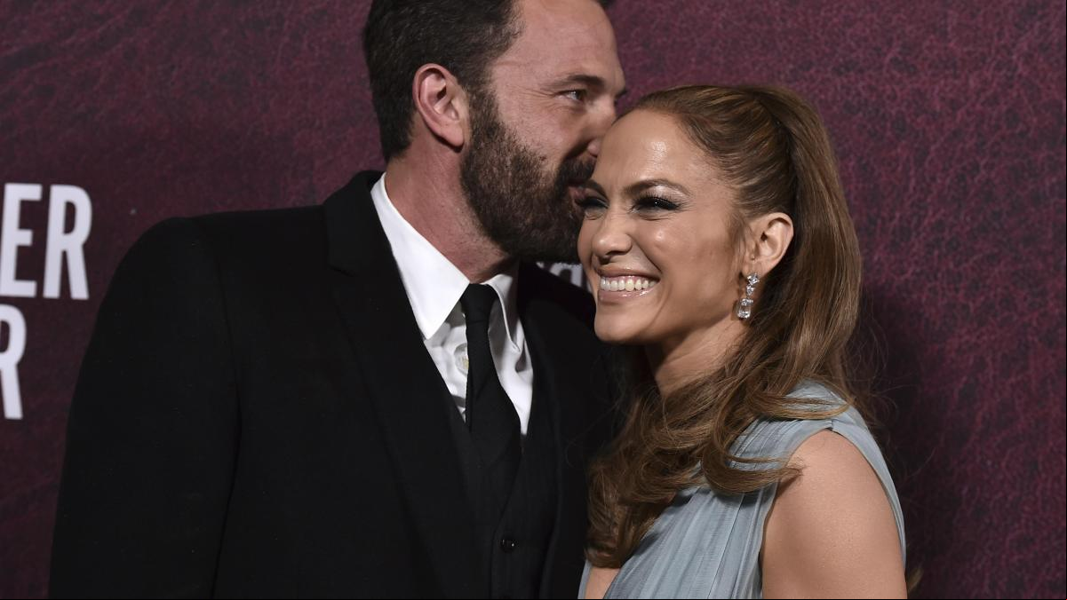 Así ha sido el día de los famosos hoy: de los inesperados beneficios de Will Smith a Jennifer López diciendo ‘sí, quiero’ en una bañera