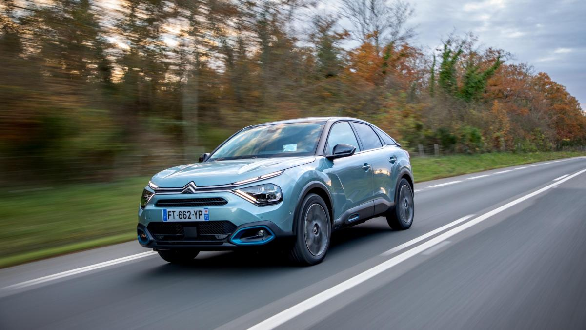 Nuevo Citroën ë-C4: el eléctrico para trayectos cotidianos y eventuales desplazamientos largos