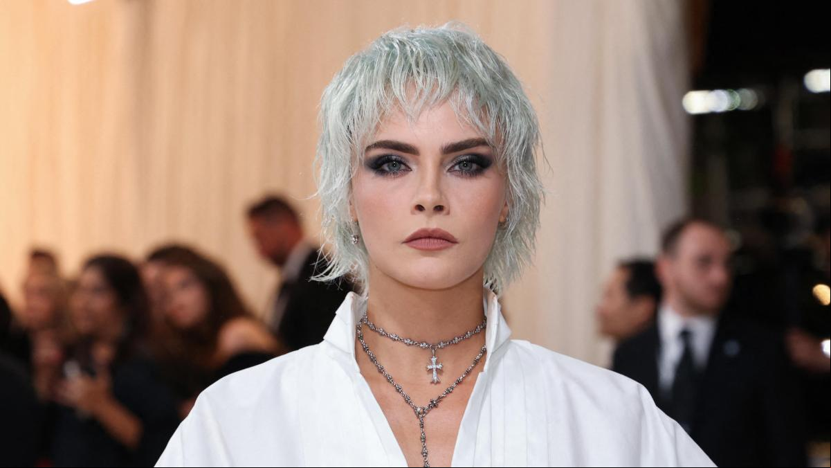 El bonito homenaje de Cara Delevingne a su mentor Karl Lagerfeld