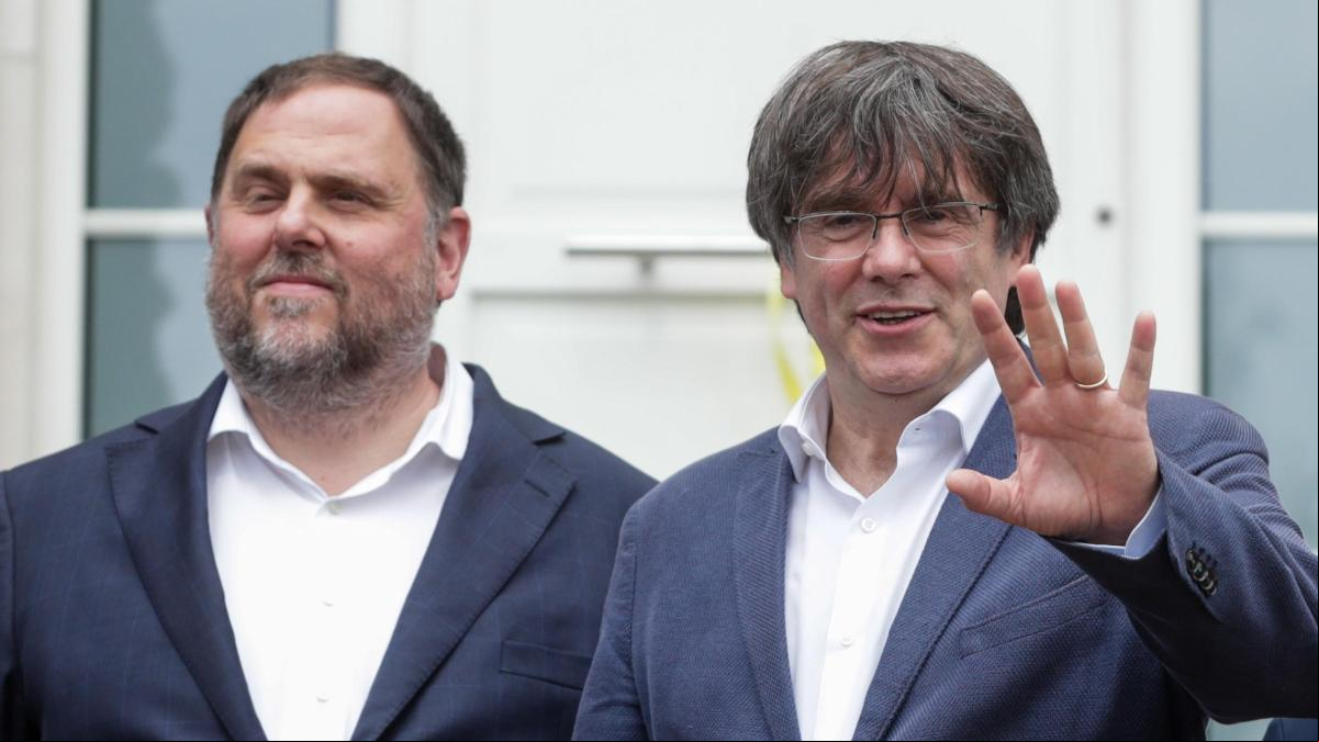 Puigdemont y Junqueras abordan la agenda política en una reunión en Bélgica