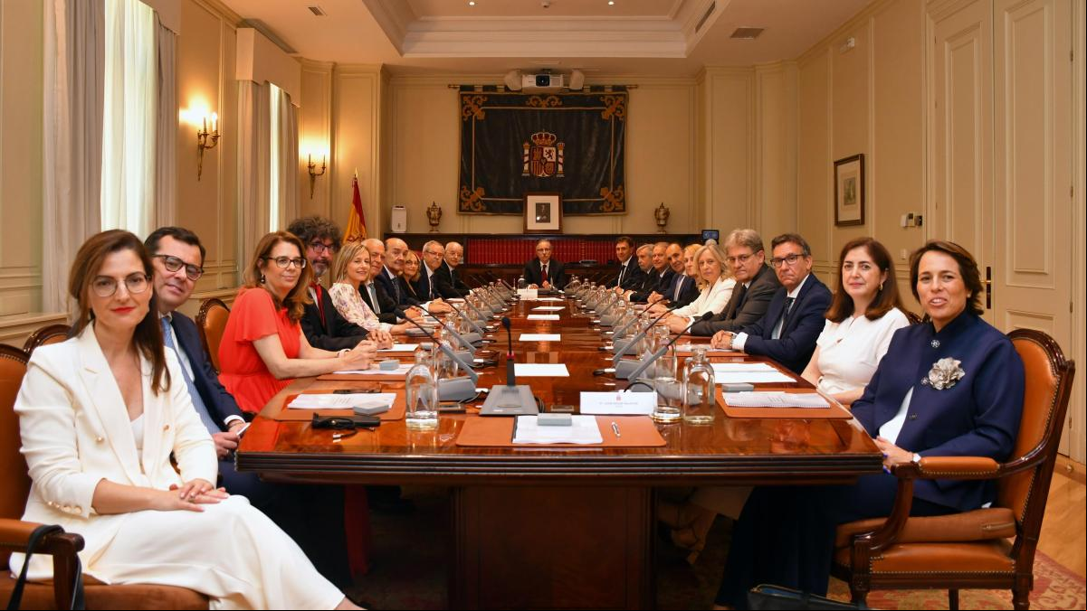 El CGPJ pospone la elección de su presidente para “enfriar” el choque