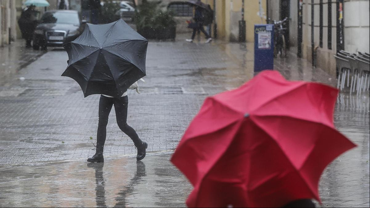 El paso de la dana dejará este fin de semana fuertes lluvias y tormentas por todo el país