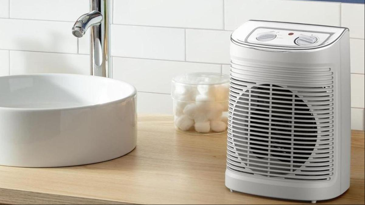 Los mejores calefactores de baño para no pasar frío al salir de la ducha