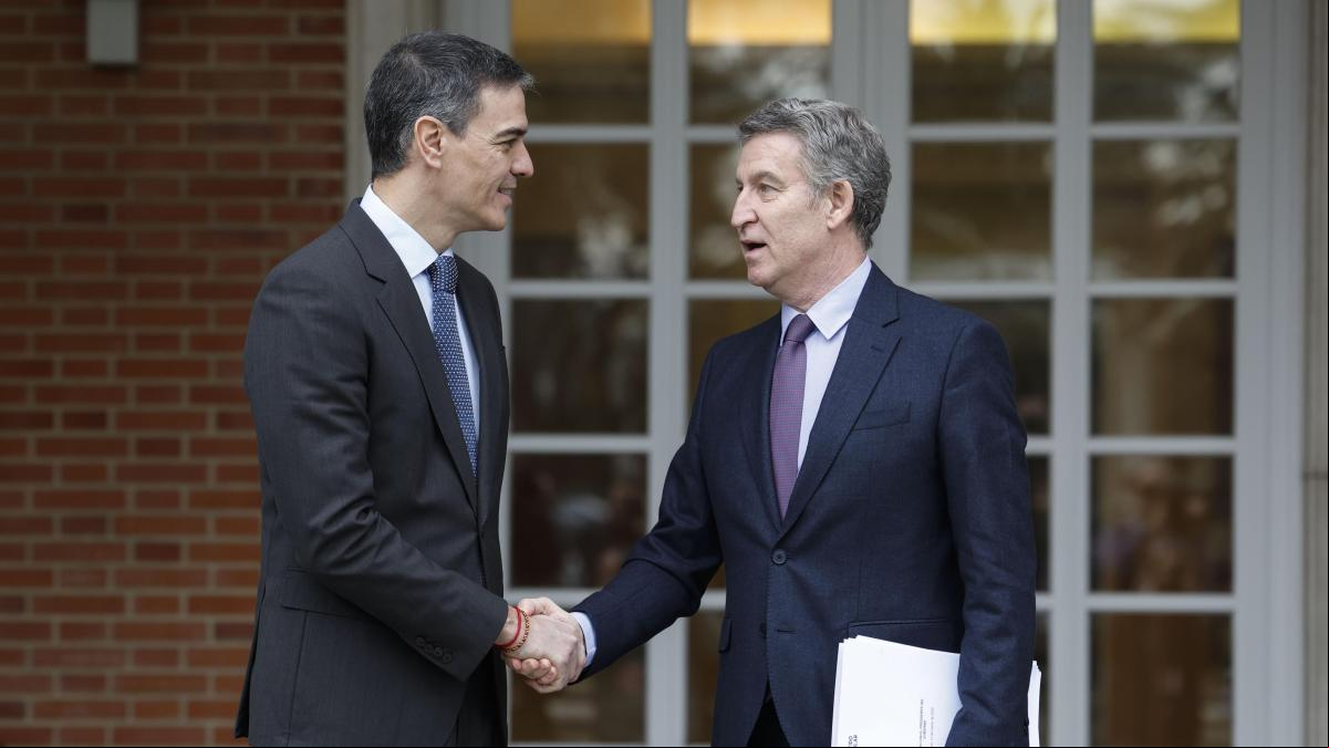 La soledad de PSOE y PP
