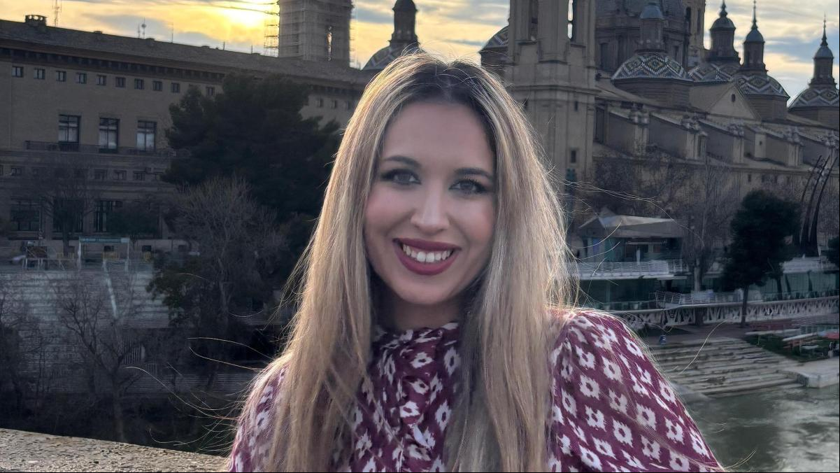 Helena García, 27 años, cofrade de la Semana Santa en Montilla: “Vestirte de nazareno es como el día de tu cumpleaños o Nochevieja, te arreglas, te emocionas, lo esperas con mucha ilusión”
