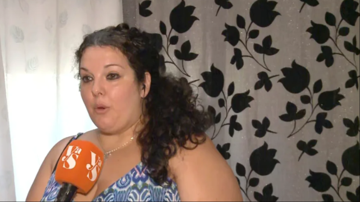 Carmen Rocío, vecina de Sevilla y madre de un bebé: “Estamos arruinadas por la herencia de mi padre y ahora debo a Hacienda 600.000 euros”