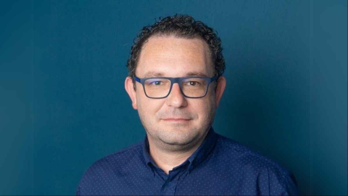 Aleix Valls, matemático: “Se avecina un tiempo turbulento con puestos de trabajo que desaparecerán para no volver nunca más, como en las revoluciones industriales”