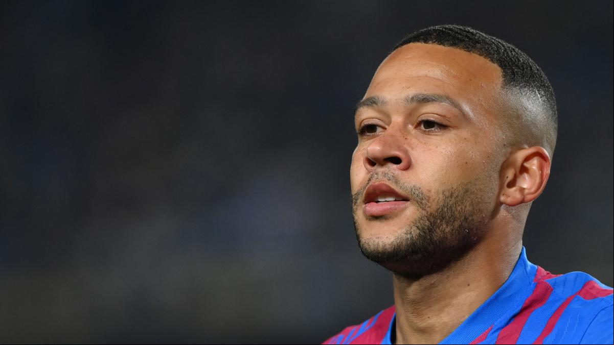 Aubameyang, suplente y Memphis y Neto titulares del Barça contra el Betis
