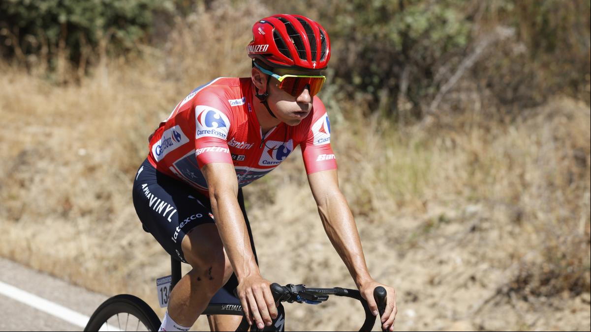 Evenepoel controla a la espera de la batalla de Navacerrada