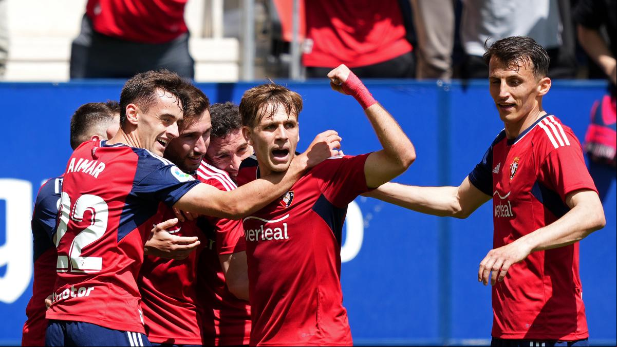 Osasuna sella su permanencia y frena al Betis
