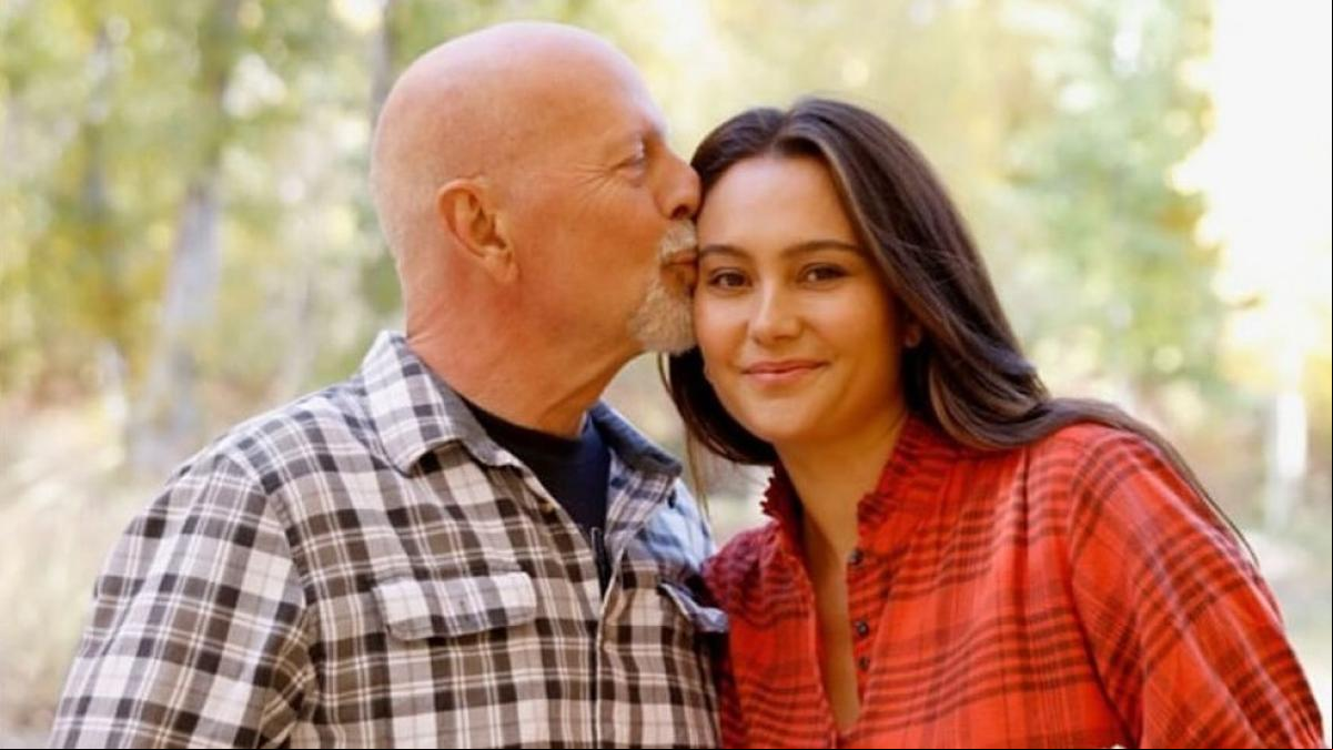 Emma Heming, esposa de Bruce Willis, revela por primera vez cómo fue el diagnóstico del actor: “Salimos de la consulta médica con un folleto y una despedida vacía. Sin plan, sin esperanza, solo en shock”