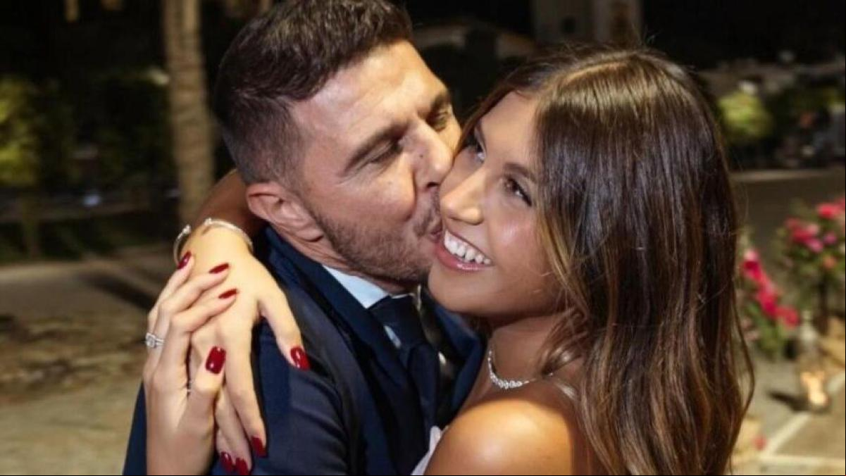 Joaquín sorprende a su hija en su 18 cumpleaños con un regalo de más de 60.000 euros: “Sois mi vida”