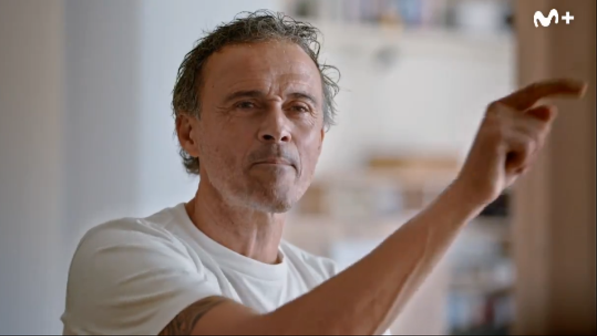 La práctica ancestral con la que se cuida Luis Enrique: “Hace un año que hago grounding y me han desaparecido las alergias”