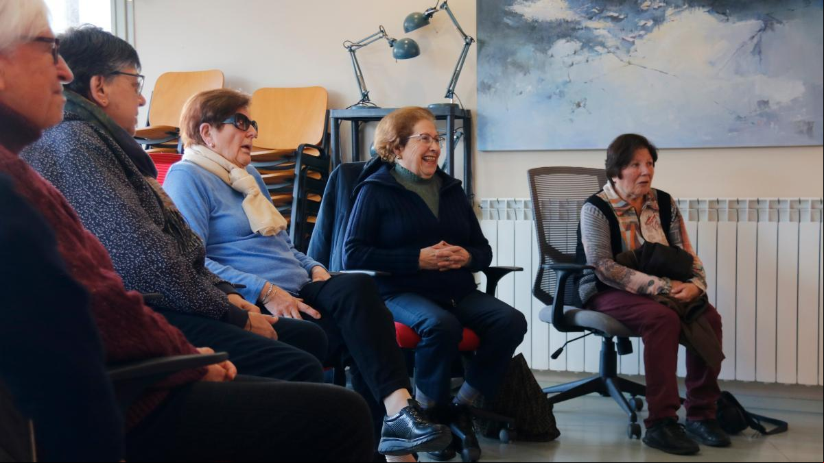 El Ripollès fomenta el envejecimiento activo y saludable y combate la soledad de personas mayores