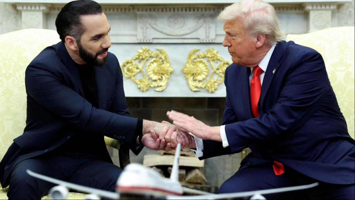 Trump y Bukele presumen en la Casa Blanca de su colaboración en la mano dura contra el crimen