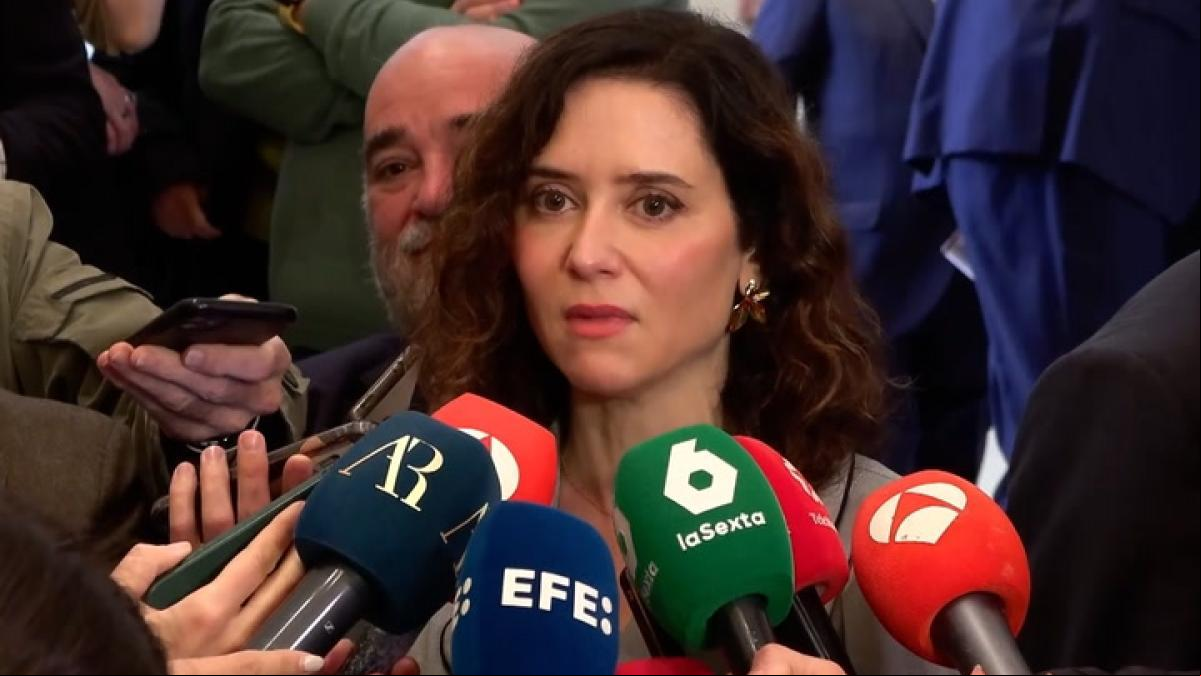Ayuso acusa a la izquierda dejar la reputación de España “por los suelos” por el apagón