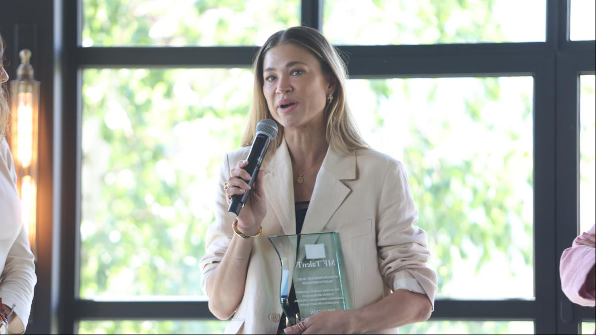 Carla Pereyra: “En casa, mis hijas ven televisión una hora el sábado y otra el domingo”