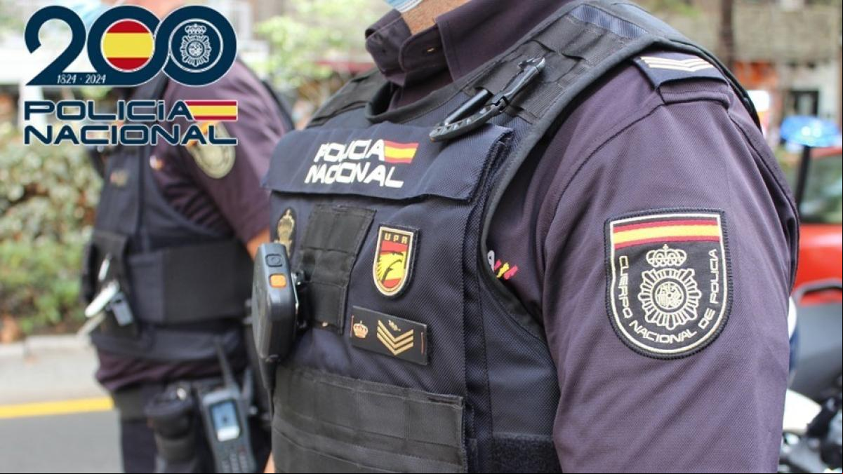 Se atrinchera en su casa y amenaza con volar el edificio con una bombona de gas en Cádiz: acaba detenido
