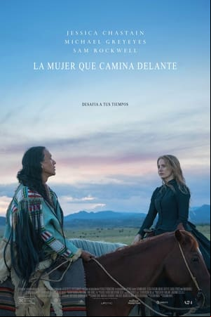 La mujer que camina delante La mujer que camina delante