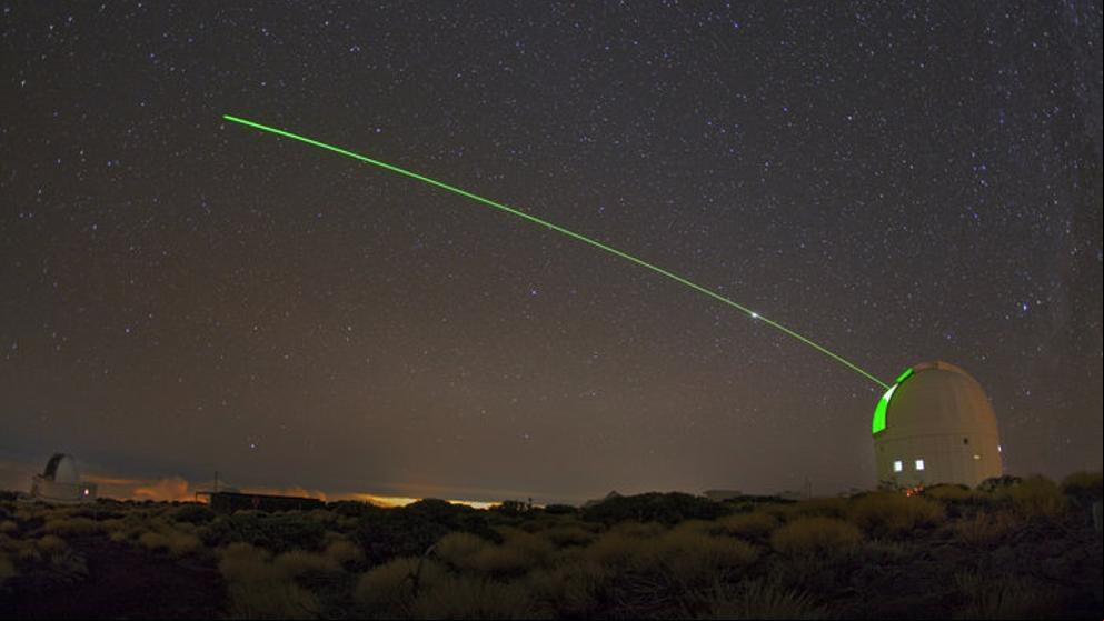 Canarias disparará un láser hacia el cielo para eliminar basura espacial